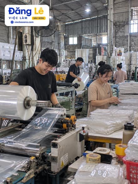 NAM/NỮ SẢN XUẤT BAO BÌ NI LONG