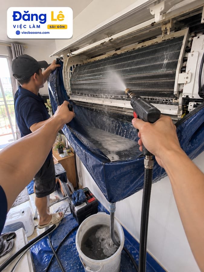 CẦN NHÂN VIÊN PHỤ VỆ SINH MÁY LẠNH