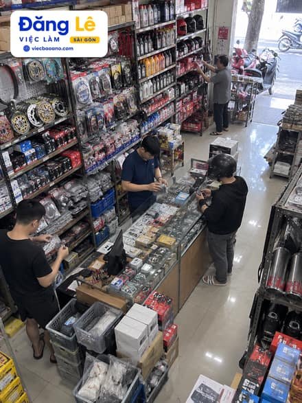 CẦN NHÂN VIÊN PHỤ CỬA HÀNG PHỤ TÙNG XE MÁY