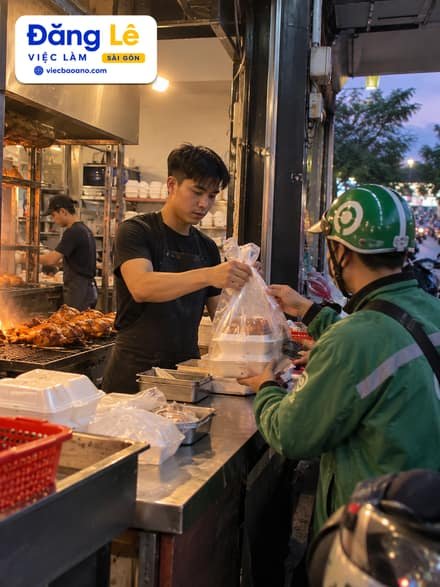 CẦN NHÂN VIÊN NƯỚNG GÀ